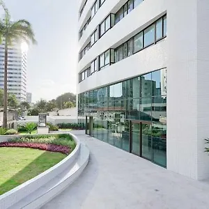 https://flat-1402-com-vista-para-mar-edf-home-club-porto-do-mar.hotels-in-recife.com